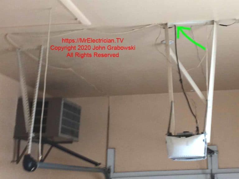 Wiremold Garage Ceiling Outlet