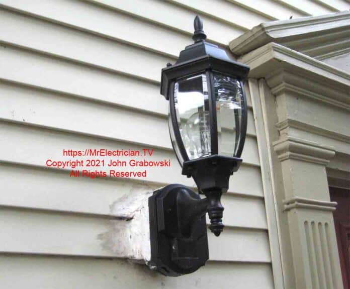Repair An Outdoor Light Fixture, Mounting Light Fixture On Siding